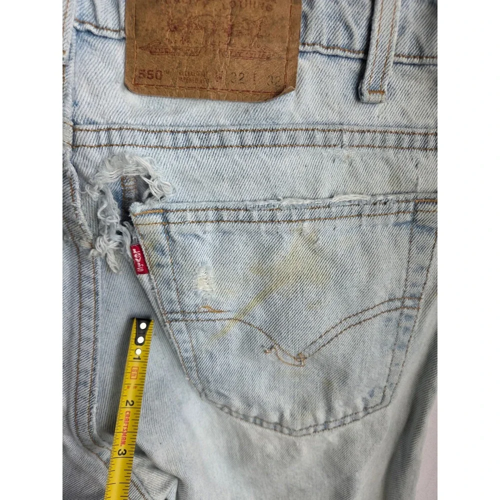Levi's 550 Jeans Mens Light Blue Light Wash Relaxed Mid Tapered Leg Distressed